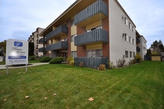 Building Photo - Fraser Manor Apartments
