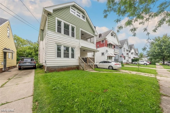 Building Photo - 2 br, 1 bath Duplex - 3035 West 116th Stre...