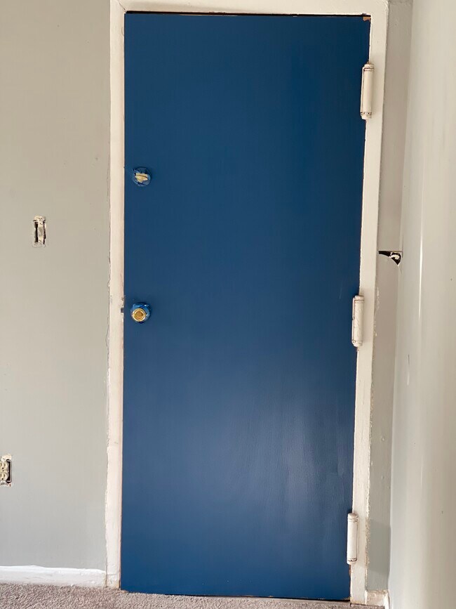 Puerta principal - 3009 Southern Ave