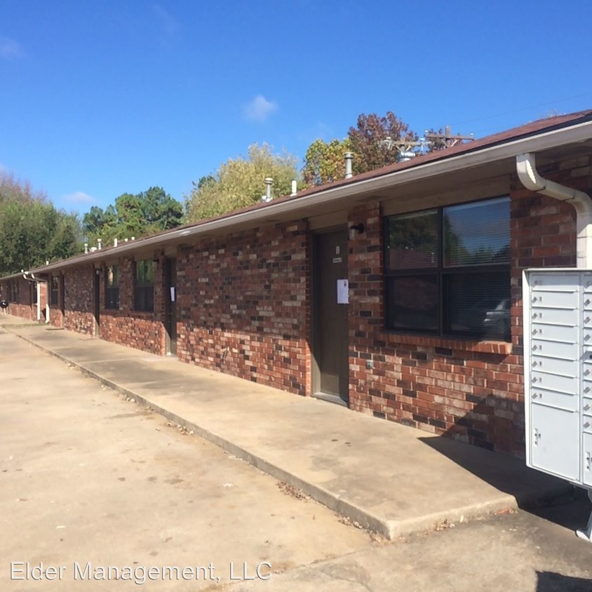 Primary Photo - 3624 Elm Springs Rd