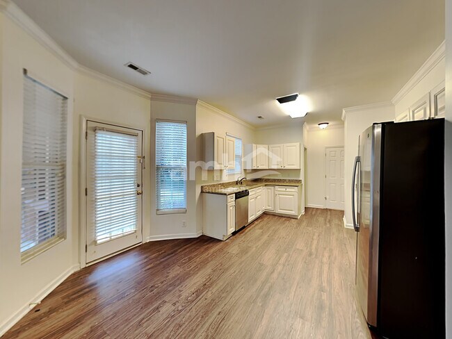 Foto del edificio - 4023 Cameron Creek Drive