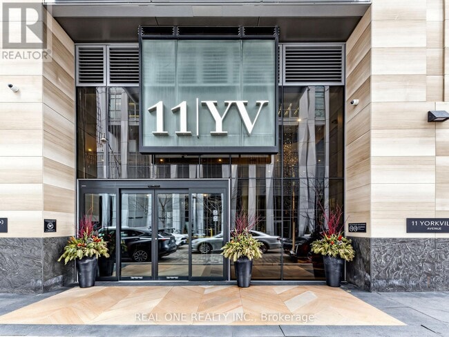 Building Photo - 11 Yorkville Ave