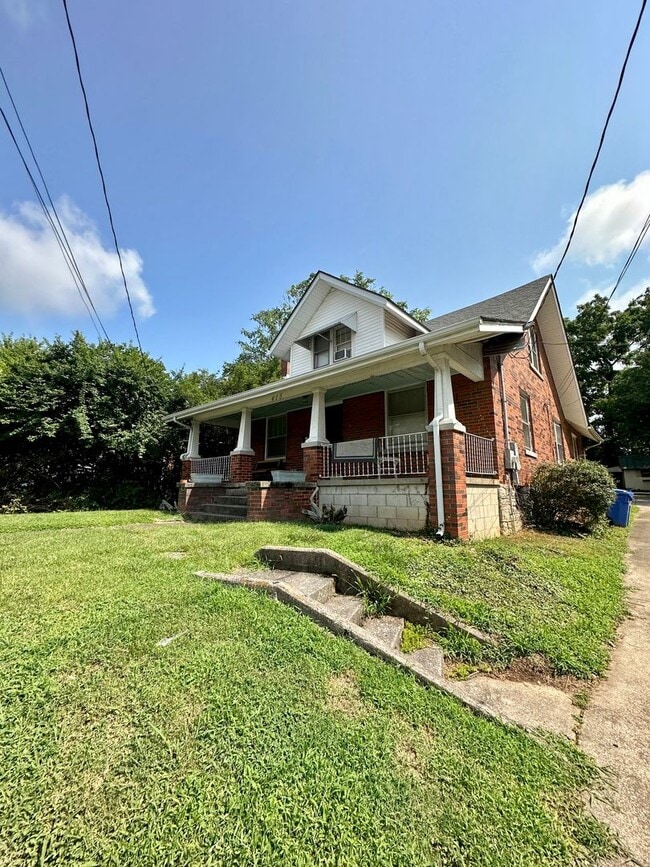 Building Photo - 415 Pyke Rd