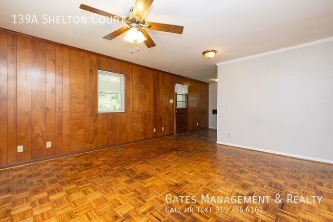 Foto del edificio - Tidy Duplex in High-Demand Hillsborough