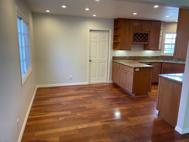 Building Photo - Updated Orcutt Home in Great Location Avai...