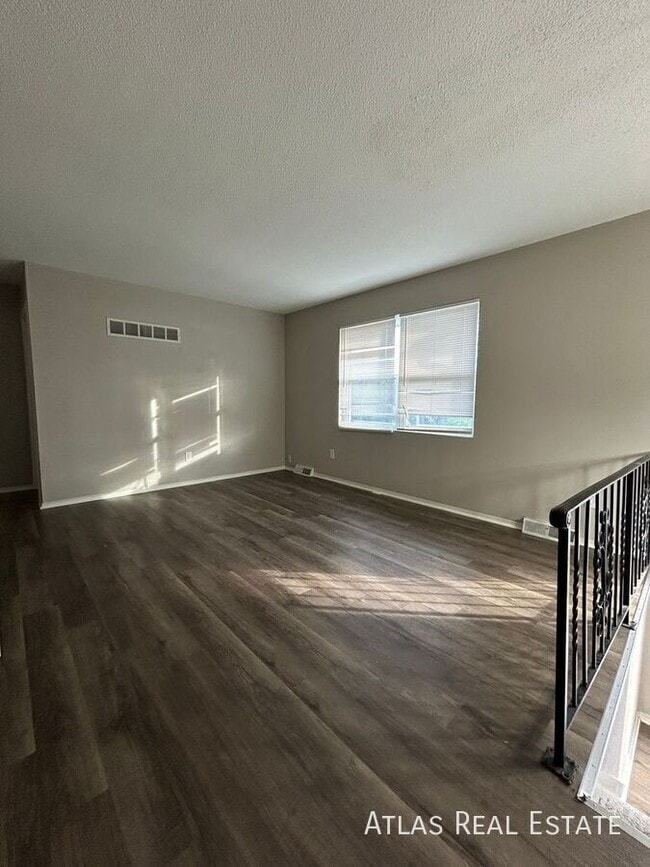 Foto del edificio - 9616-9618 E 23rd St S-9618