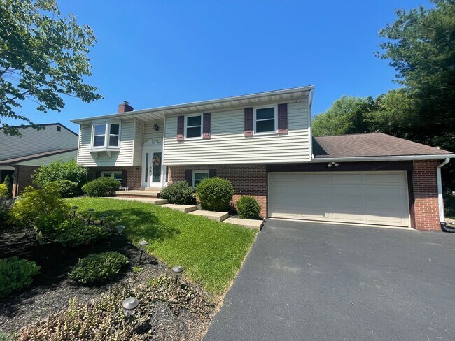 Building Photo - Beautiful Single Family Home for Rent In L...