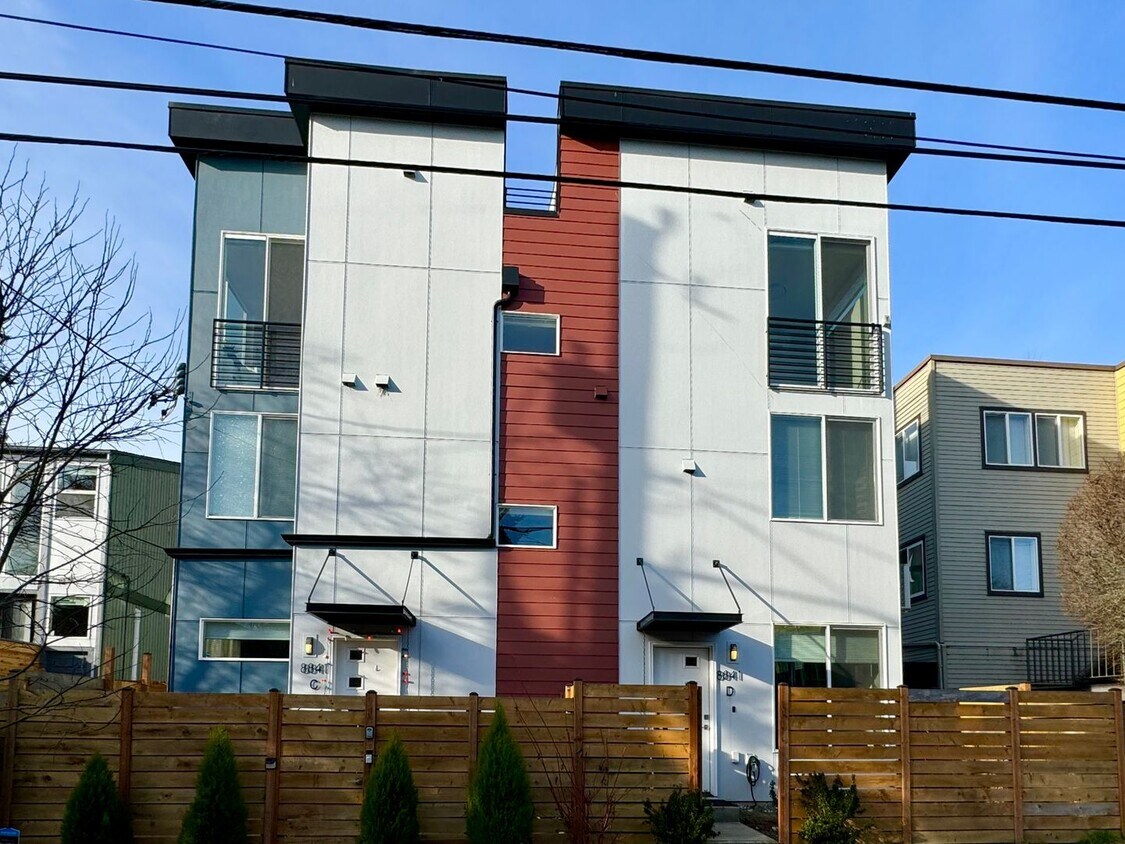 Green Lake Townhome House Rental in Seattle, WA