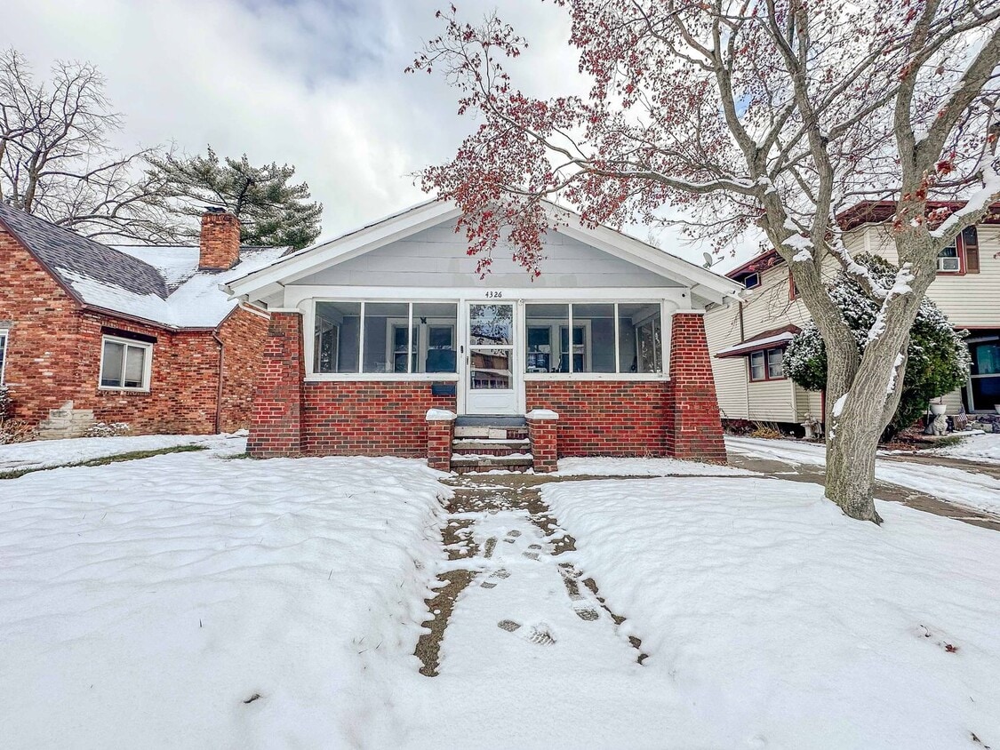 Foto principal - Move In Ready Gem on Lowe Rd. - West End