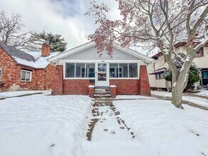 Building Photo - 4326 Lowe Rd