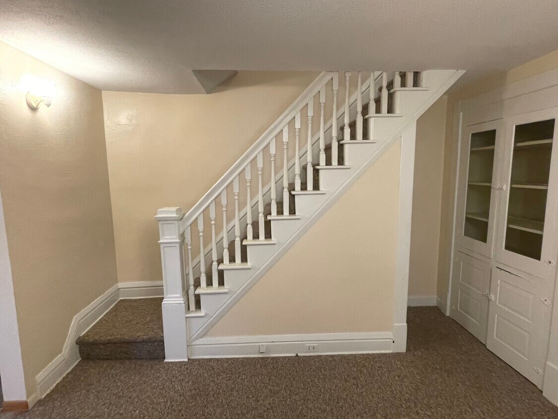 200 Ash Ave, Moundsville, WV 26041 House Rental in Moundsville, WV