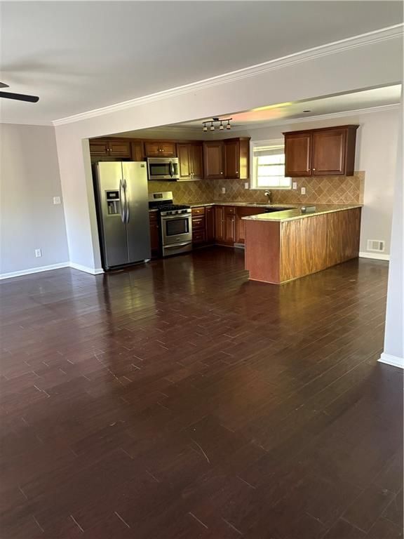 Building Photo - 3211 Flamingo Dr
