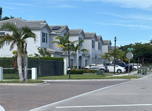 Foto del edificio - 2622 SE 10th St