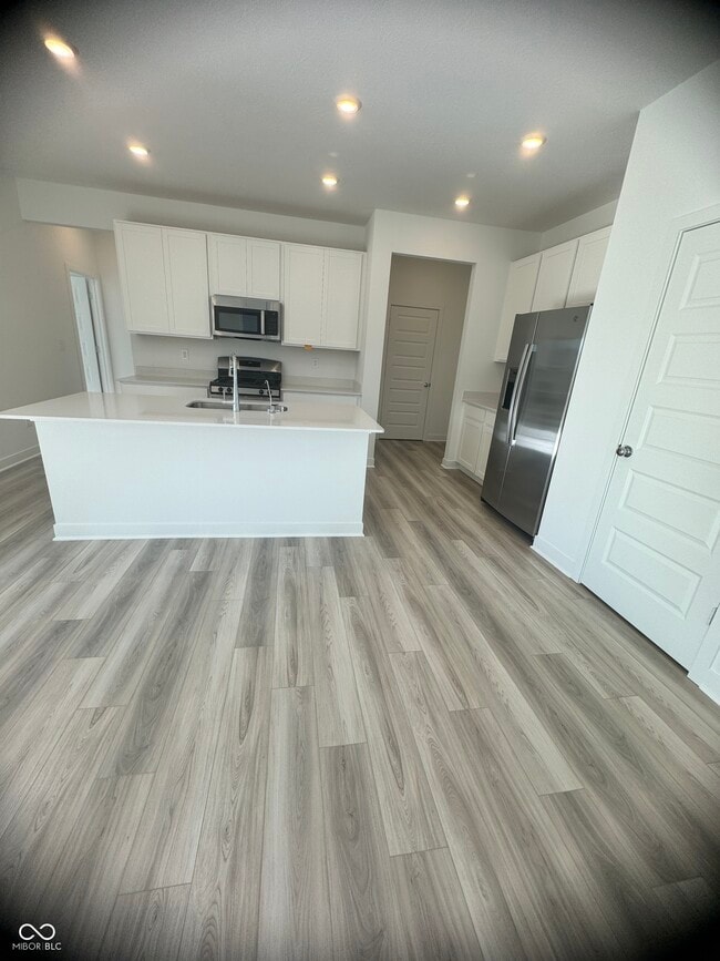 Foto del edificio - 9355 Kellner St