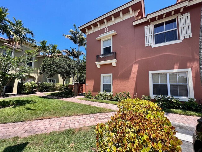 Building Photo - 204 Lake Monterey Cir