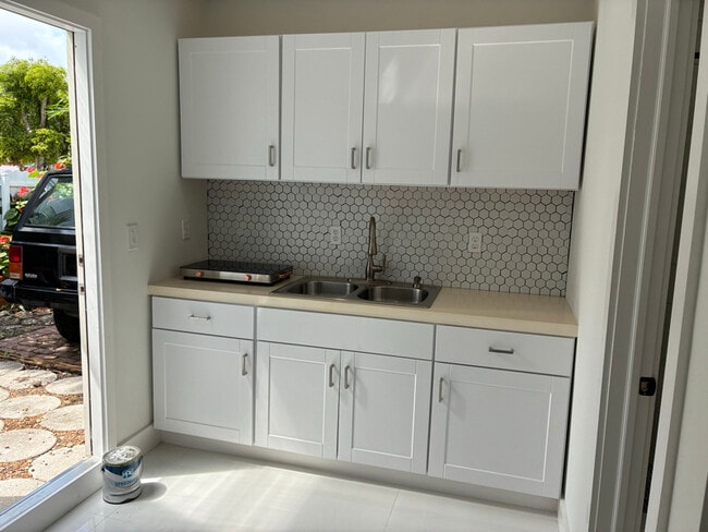 Building Photo - 19531 NW 58th Ave