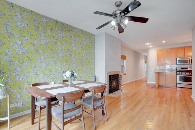 Foto del edificio - 1312 N Campbell Ave