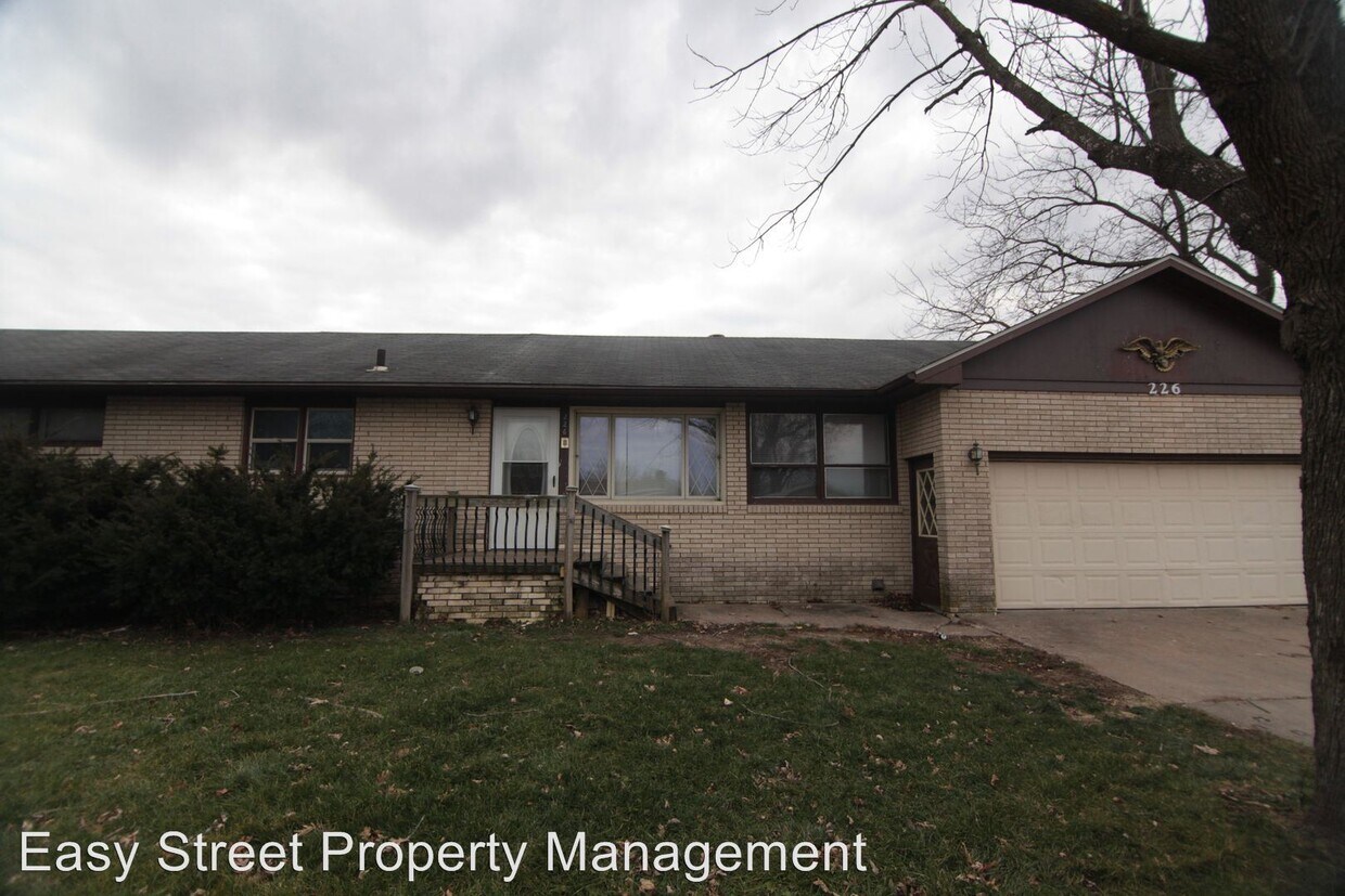 Primary Photo - 3 br, 2 bath House - 226 7th Ave E