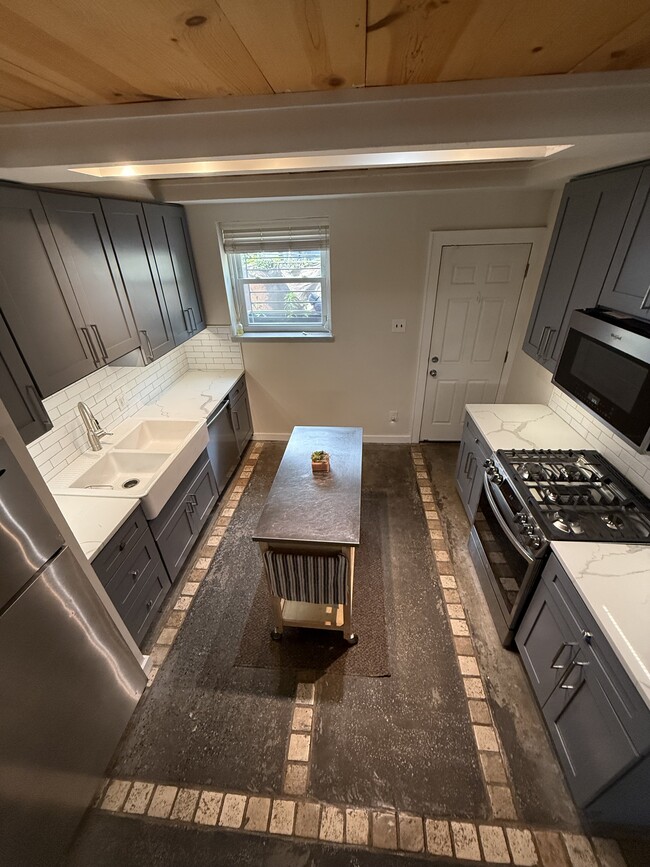 Kitchen - 1617 Olive St