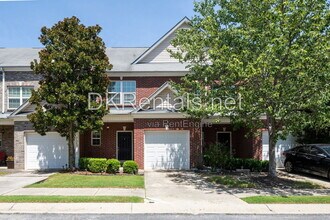 Building Photo - 2555 Flat Shoals Rd