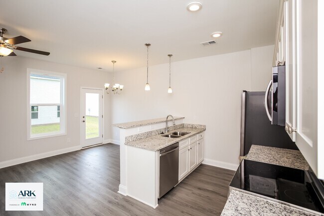Foto del edificio - 122 Sidney Walk Ln