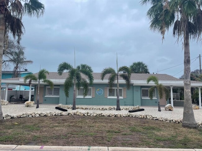Building Photo - 720 E Gulf Blvd