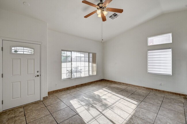 Building Photo - RV Parking, Solar & 3-Car Garage – Move-In Ready Home