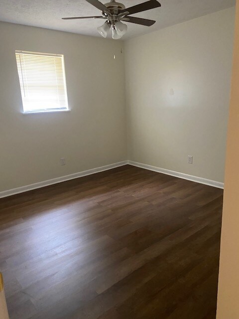 Building Photo - 75 Sommerville Ave
