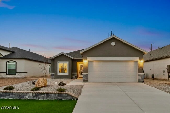 Foto del edificio - 1409 Indigo Sky St