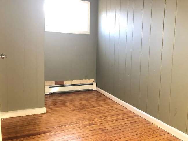 Foto del edificio - 122 Williams Ave