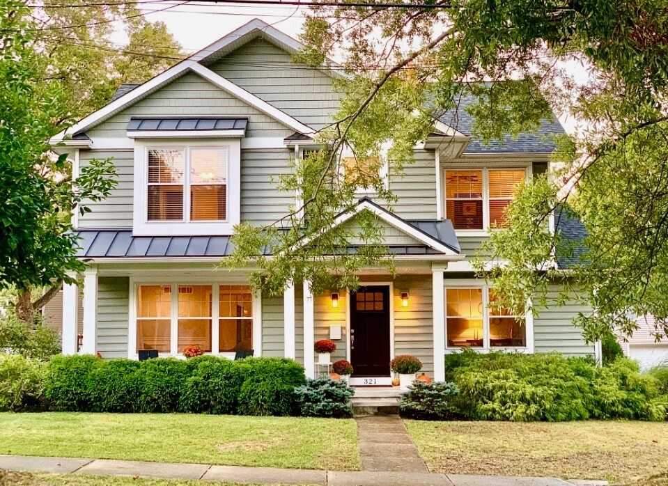 Primary Photo - 321 E Cottage Ave