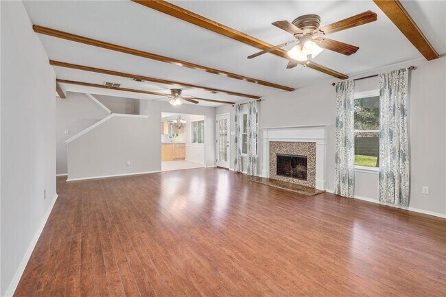 Building Photo - 11600 Parkfield Dr