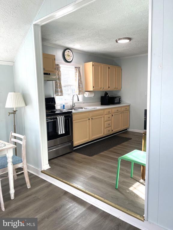 Foto del edificio - 221 Madison St