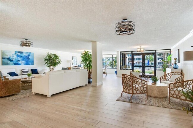 Foto del edificio - 632 Edgewater Dr