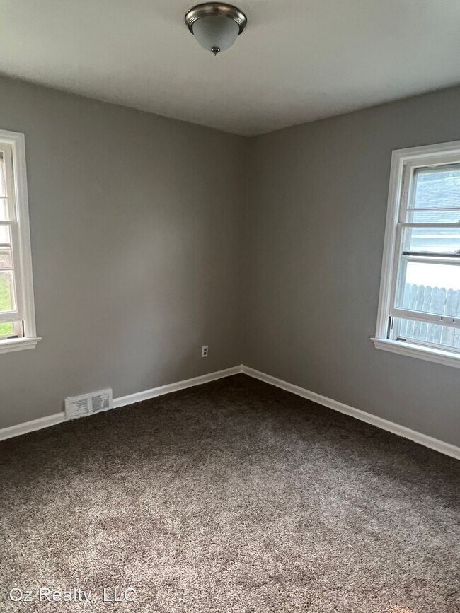 Foto del edificio - 2 br, 1 bath House - 875 Wright Ave