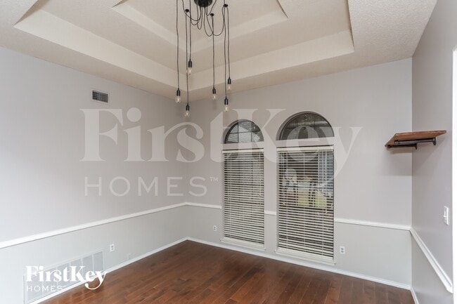 Building Photo - 408 Flagstone Dr
