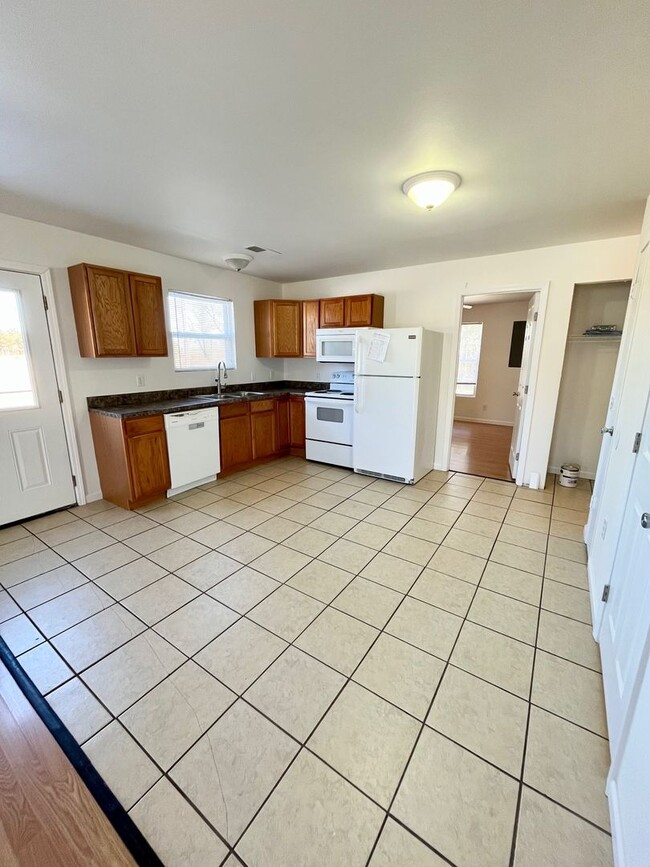 Foto del edificio - All Inclusive Duplex - 2 Bedroom; 1.5 Bathroom