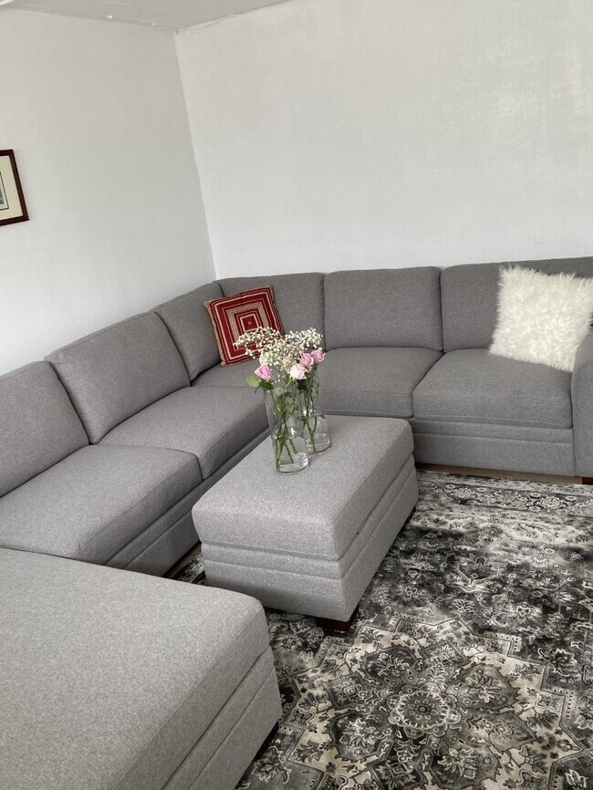 Building Photo - 1887 38th Ave