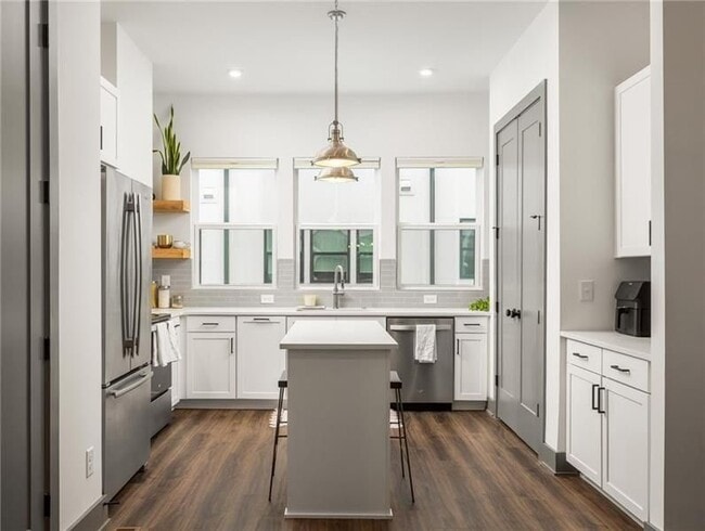 Foto del edificio - 1261 Wright Ln SE