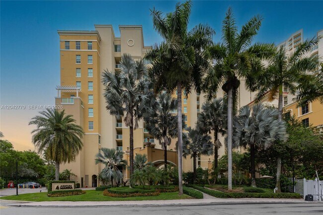 Foto del edificio - 3330 NE 190th St