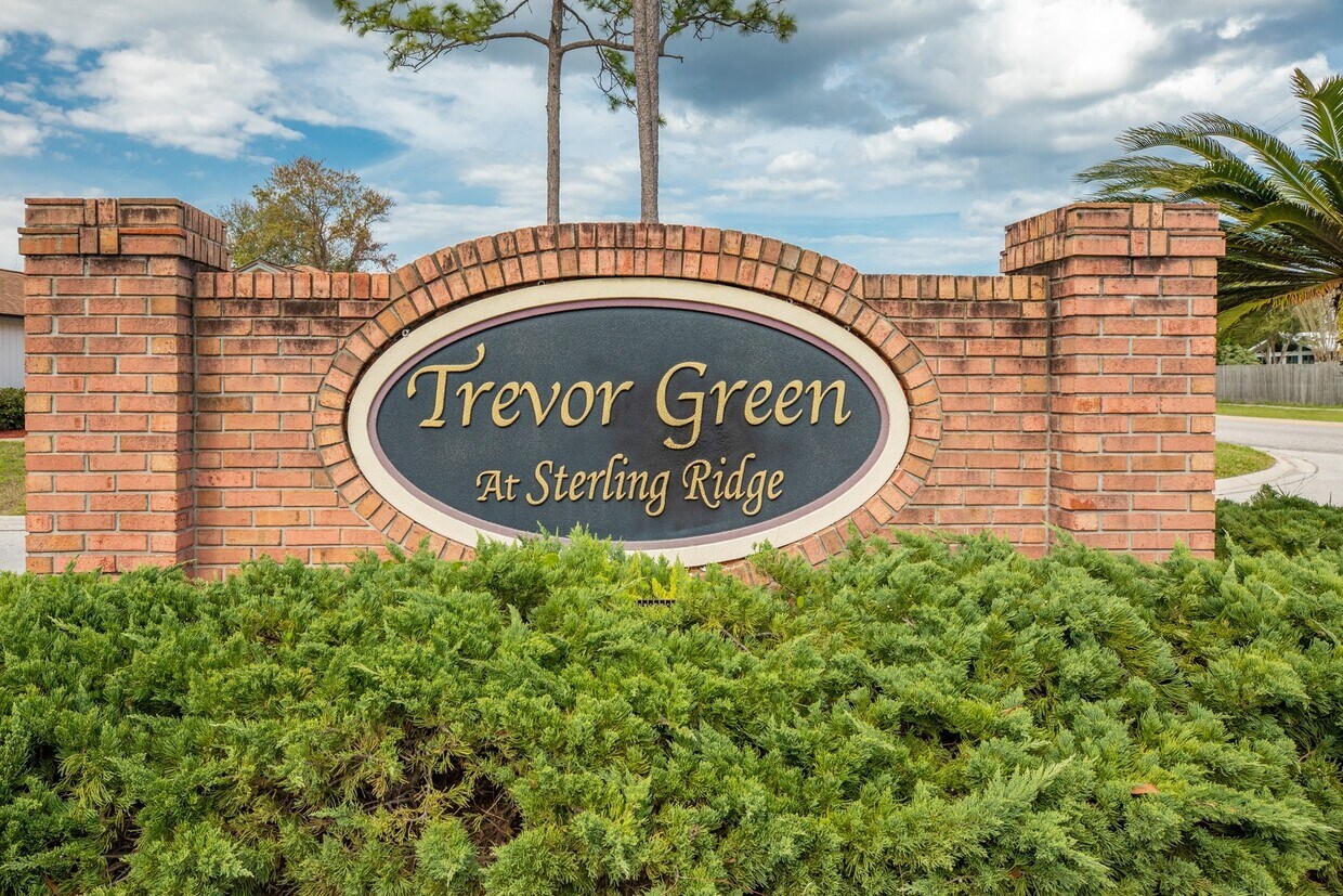 Primary Photo - Sterling Ridge/Trevor Green