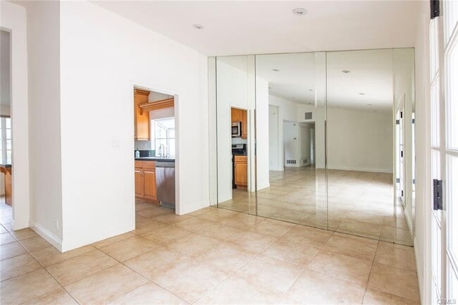 Building Photo - 20546 Miranda Pl