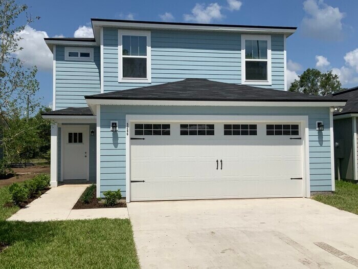 Foto principal - BEAUIFUL NEW HOME