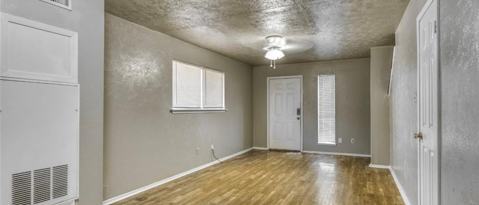 Foto del edificio - 2406 Toro Ln