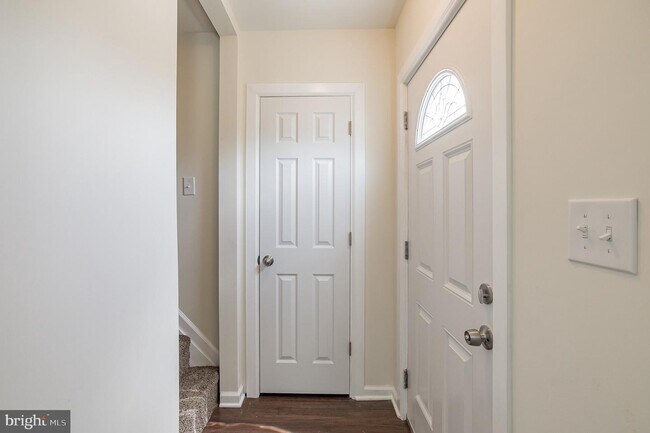 Foto del edificio - 3419 Clayton Ave