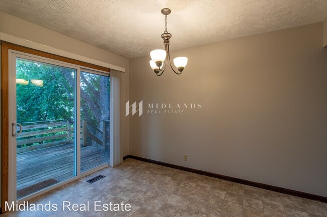 Building Photo - 3 br, 2.5 bath House - 2112 Lucille Drive