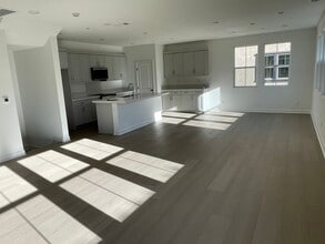 Building Photo - 1402 Mountain Laurel Rd