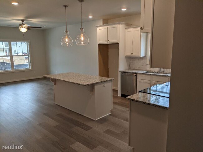 Building Photo - 726 Northern Village Ct