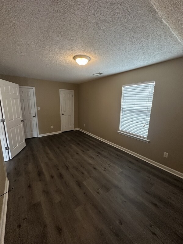 Foto del edificio - 6703 Einat Cove