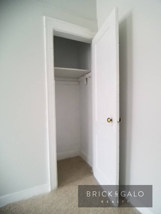 Foto del edificio - 73 E 96th St
